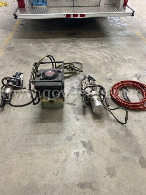 1 Lot of Phoenix Gas-Powered Rescue Tools