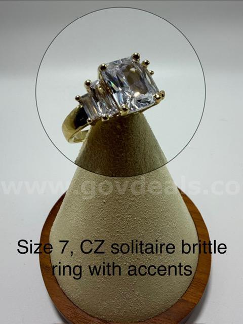 Gorgeous, Real 24k Gold Filled, Size 7, CZ Solitaire Bridal Ring W/Accents