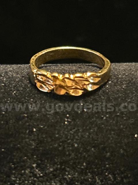 Stunning, Size 4, Small Nugget, Stacker. 24k Real Gold Filled.