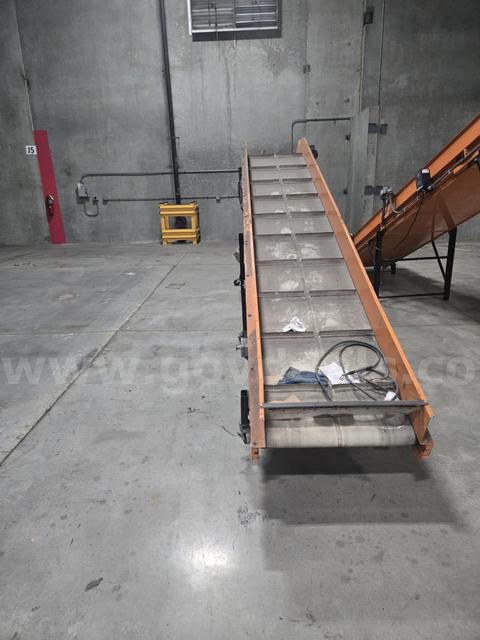 INDUSTRIAL EQUIPMENT - (2) PORTABLE CONVEYORS