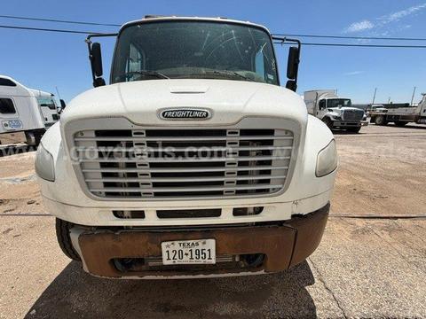 2015 Freightliner M2 106 Side Loader Trash Truck
