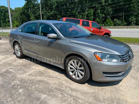 2013 Volkswagen Passat 2.5L SEL