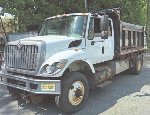 2008 International 7300 (Dump Truck)