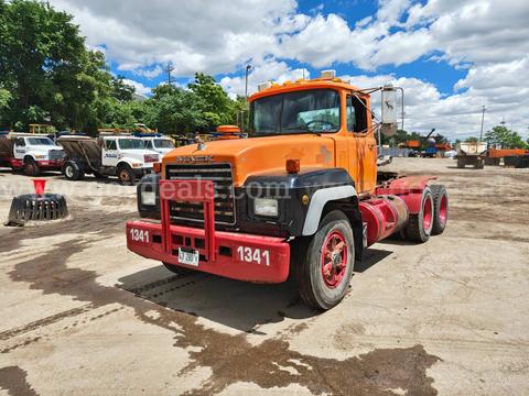 2003 Mack RD688S
