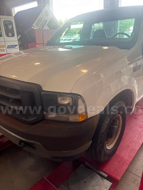 2003 Ford F-250 SD XL 2WD