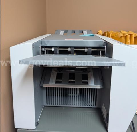 Formax Paper Folding Machine