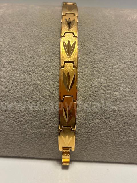 7.5β Ladies Satin Finished Diamond Cut Leaf Bracelet 24K Gold Filled