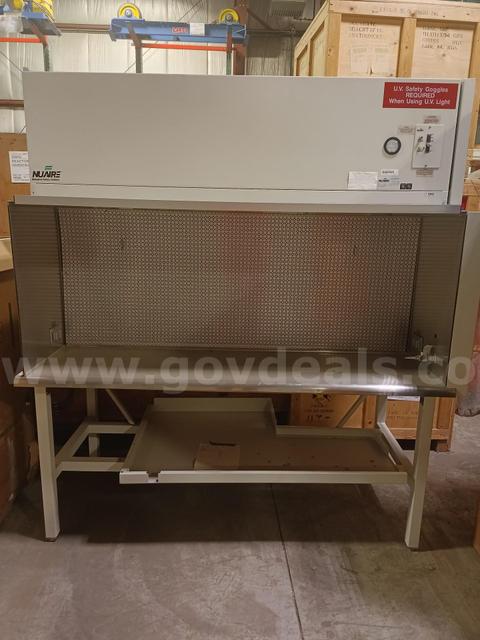 NU-AIRE HOOD FUME USED GOOD CONDITION
