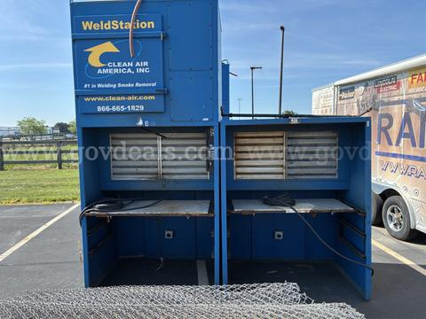 Welding Workstation with Air Cleaner