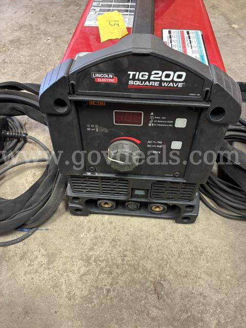 Lincoln Tig 200 Square Wave
