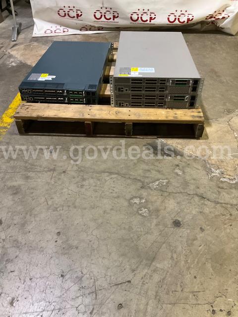 Lot of 4  Cisco Switches