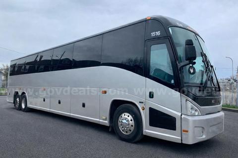 2011 MCI J4500 Motorcoach Bus