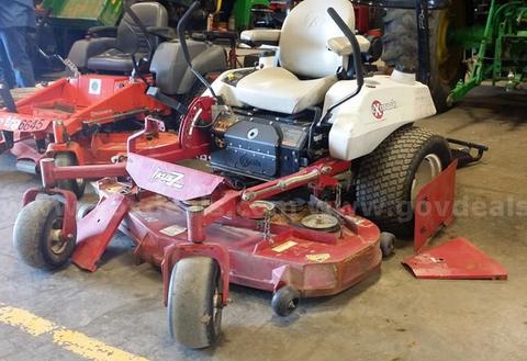 2004 EXMARK ZERO TURN MOWER