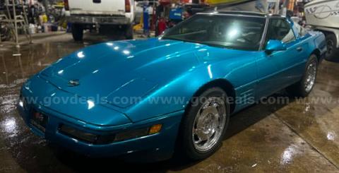 1992 Chevrolet Corvette Coupe β’ Only 59,892 Miles β’ LT1 V8 β’ Garage Kept β’ Targa Top