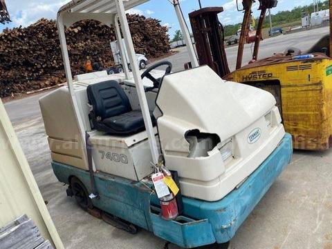 Tennant Road Sweeper