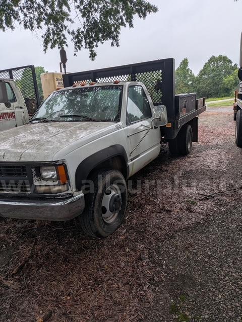 1999 Chevrolet 3500 Dump Truck