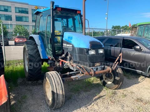 NEW HOLLAND TRACTOR (DIESEL)