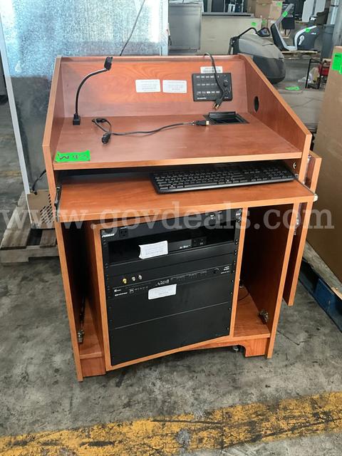 Podium, MultiMedia