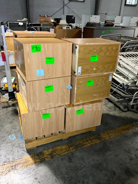 Storage Cabinet (8 pcs)