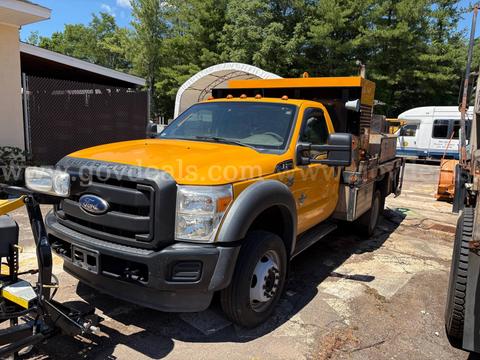 2011 Ford F550 With Compressor