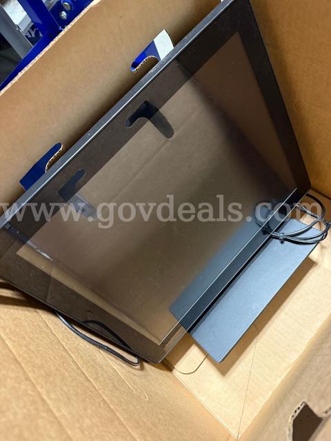 UNYTOUCH U57 Series 17" Interactive Touch Display