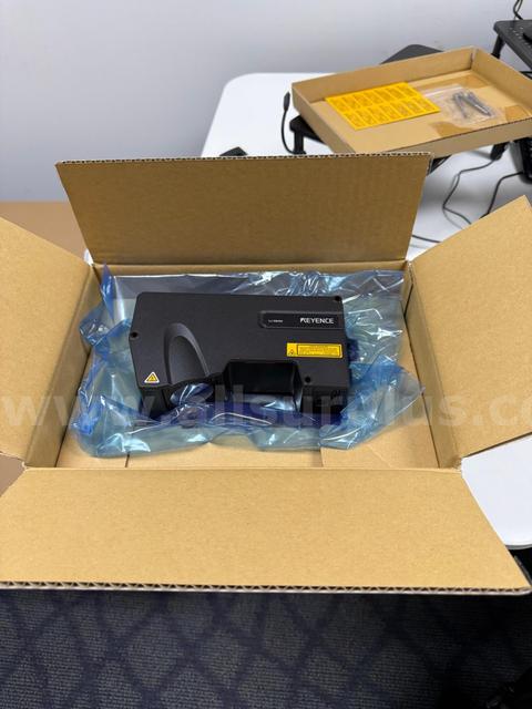 Keyence LJ-X8400