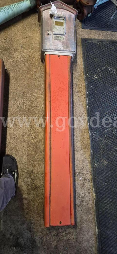 GAMEWELL PEDESTAL BOX