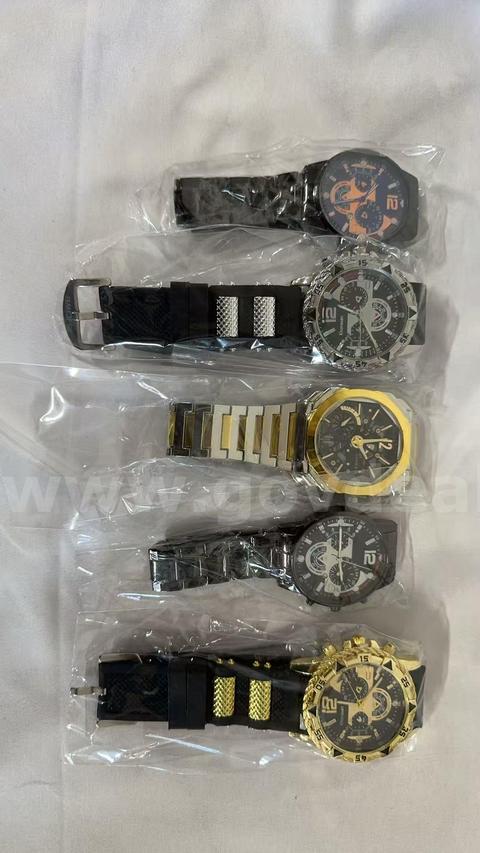 SHIPPING AVAILABLE 5 styles of men's sports chronograph watches with different colorways and straps, Business(W1-02)
