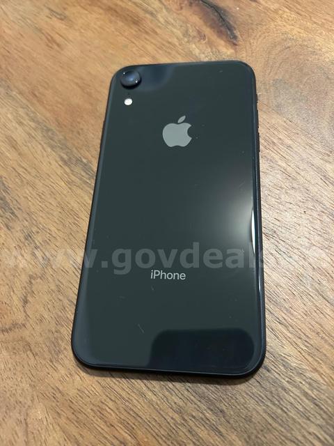 UNLOCKED!! 97% BATTERY HEALTH!! Apple iPhone XR - 128GB - Black