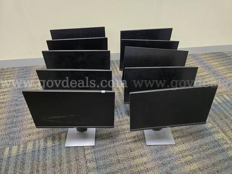 Lot of Ten (10)Dell Computer Monitors