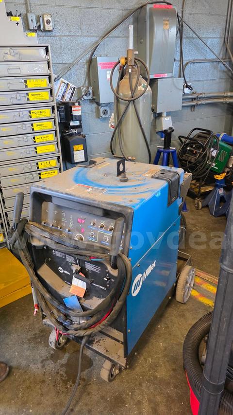 Miller Sycrowave 350 LX (with error code)