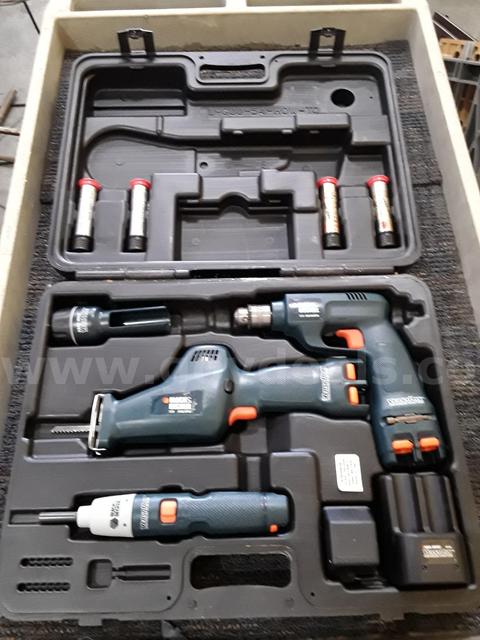 Black & Decker Versa Pak Tool Set