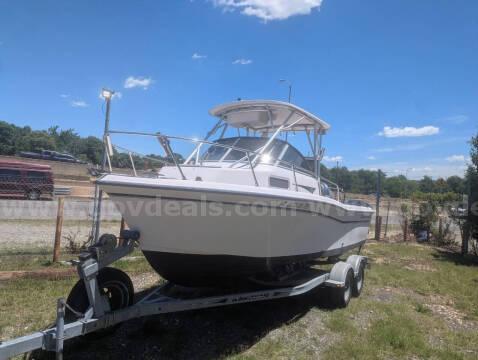 2001 Grady white boat