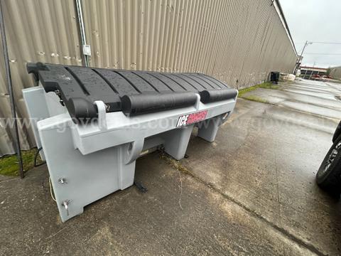 Gravel Hopper Dispenser