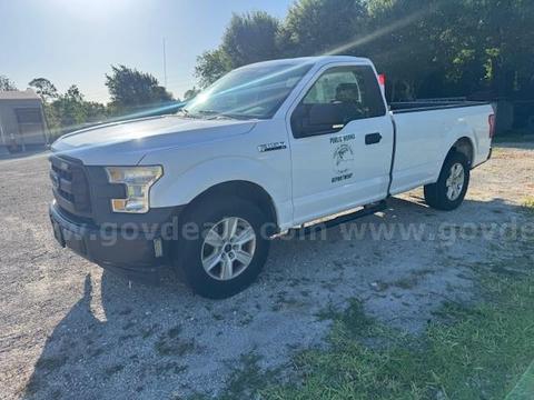 2017 FORD F-150 2WD REG CAB 141" WB 8' BED XL