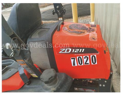 Kubota Zero Turn Mower ZD1211