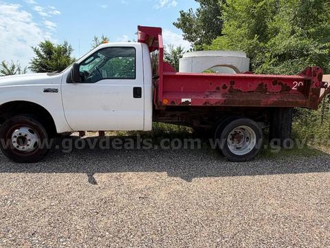 2003 Ford F-450 SD