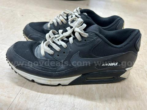 Nike Air Max 90 size 13 US Mens