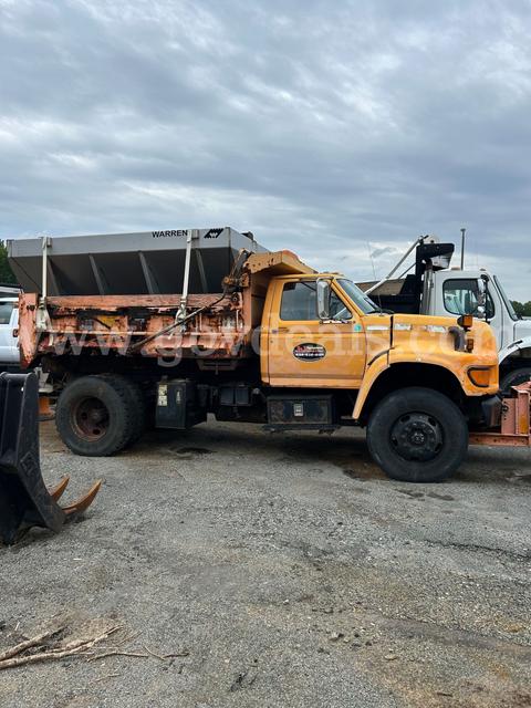1997 Ford F800