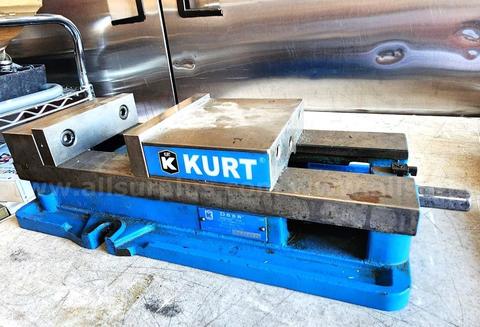 Kurt D688 6" AngLock Precision Milling Vise - Machinist Vise β Very Clean β 8.8" Opening