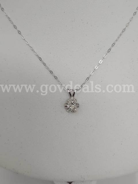 14 KT Gold Ladies White Gold Chain Pendant .15 Diamond