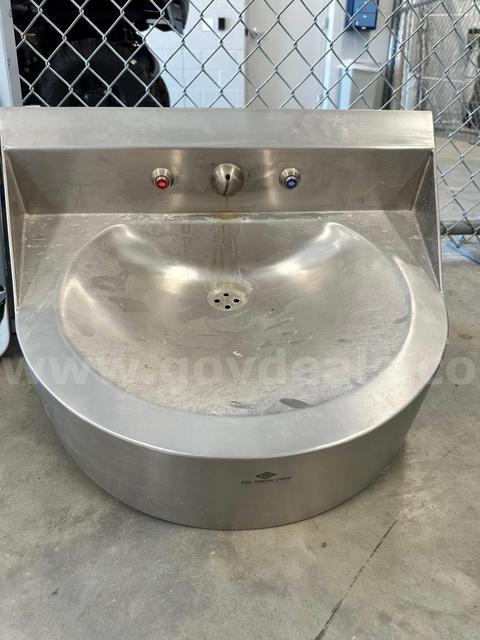 Stainless Steel Security Lavatory