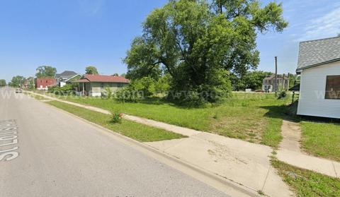Residential lot package totaling 0.24 acres in East St. Louis, IL. Great opportunity for new construction or investment.