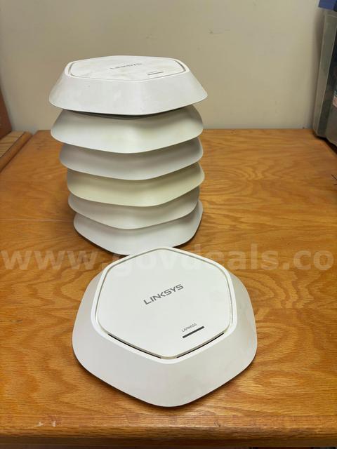 Lot of 7 Linksys LAPN600