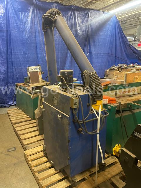 Oskar fume extractor