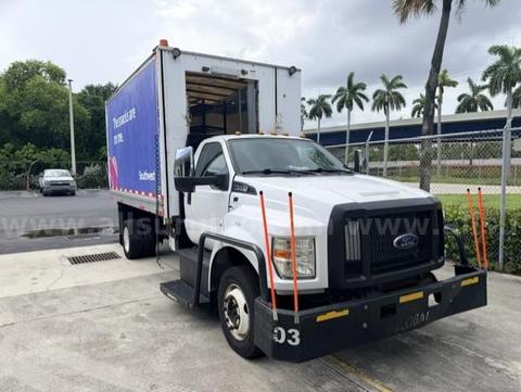 2016 ford F650 Provisioning Truck