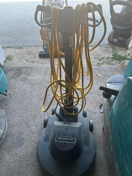 (5) Floor Polisher - photo 1