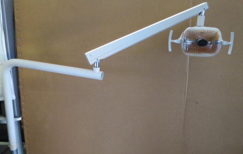 ADEC DENTAL CHAIR MOUNT LIGHT - photo 1