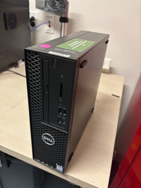 Desktop Computer - photo 1
