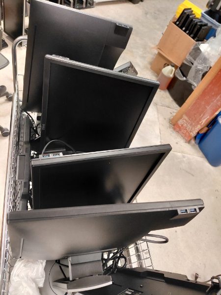 Monitors - photo 1